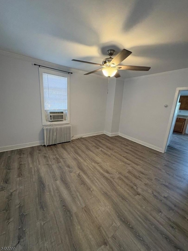 43 2nd St - Photo 2