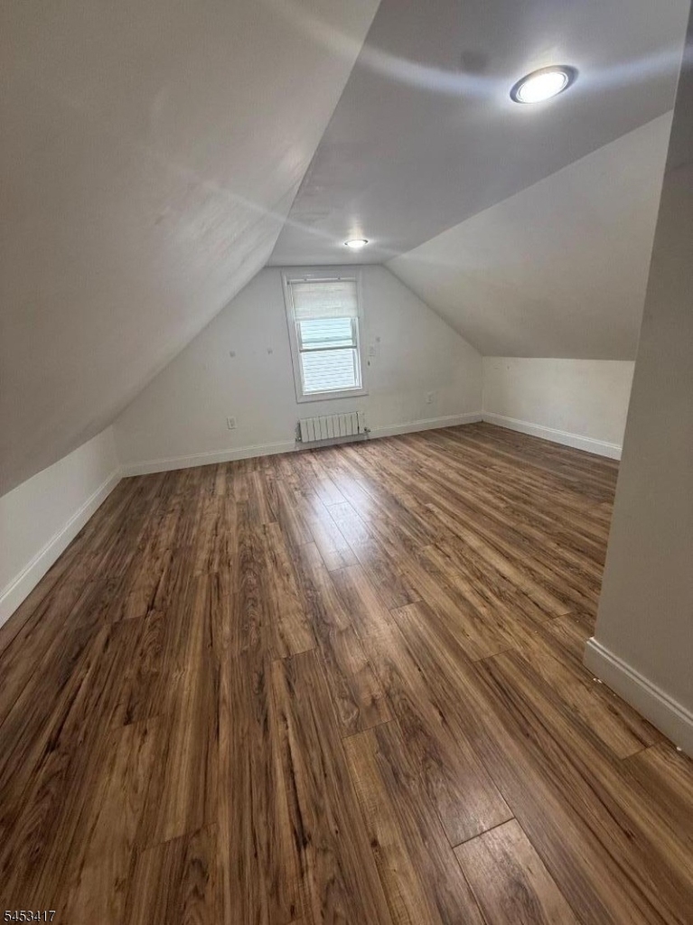 211 Bradford Ave - Photo 8