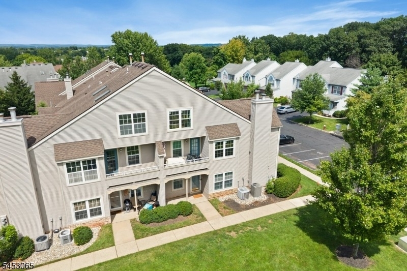 2501 Vroom Dr - Photo 0