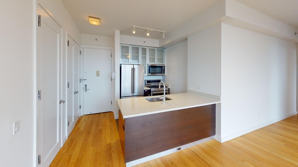 808 Columbus Ave - Photo 1