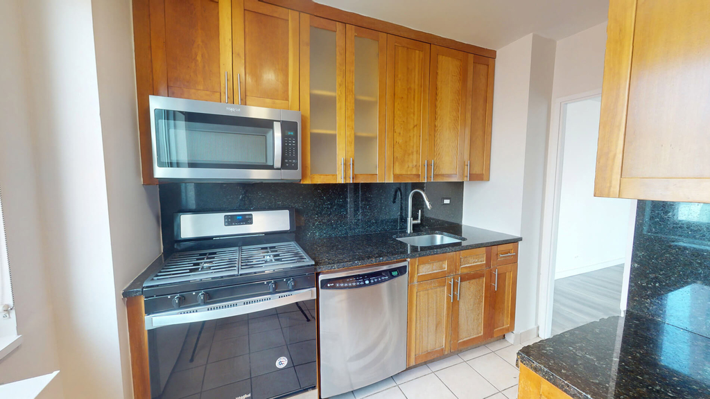 401 E 34th St - Photo 1