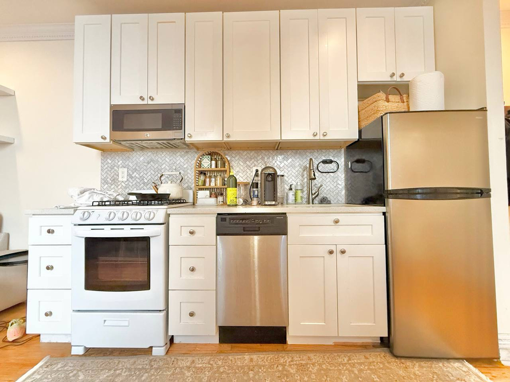 41 Jefferson Street - Photo 3