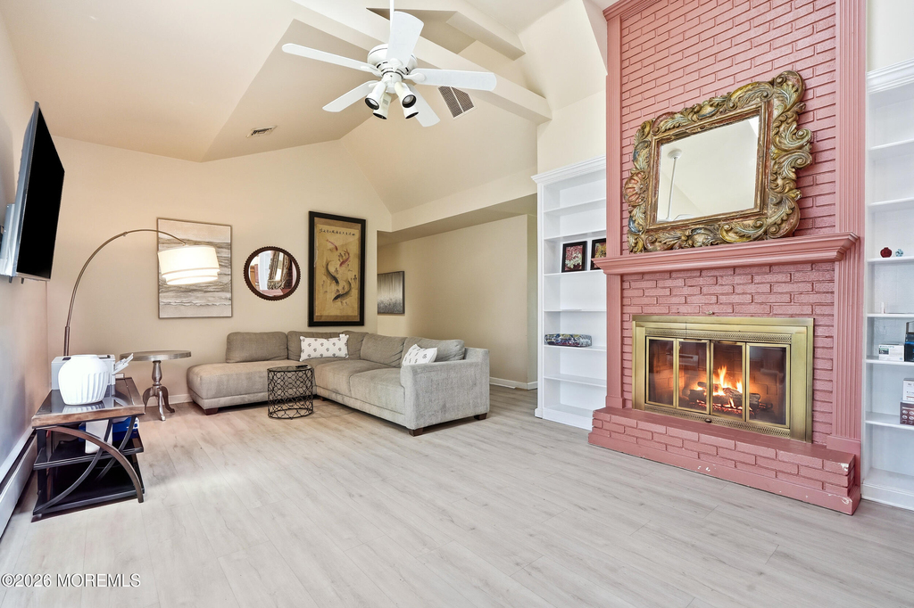 470 Monmouth Place - Photo 8