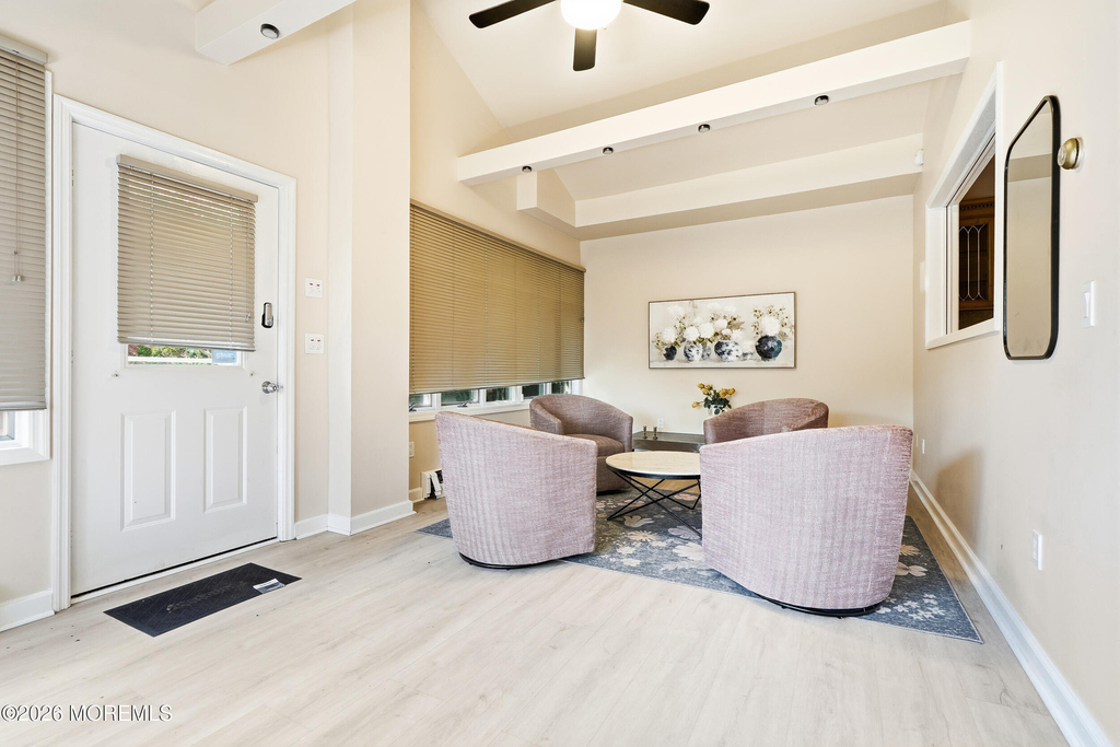 470 Monmouth Place - Photo 3