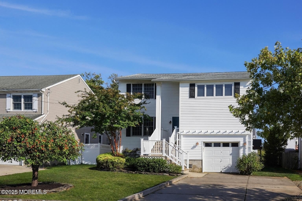 93 S Ward Avenue - Photo 0