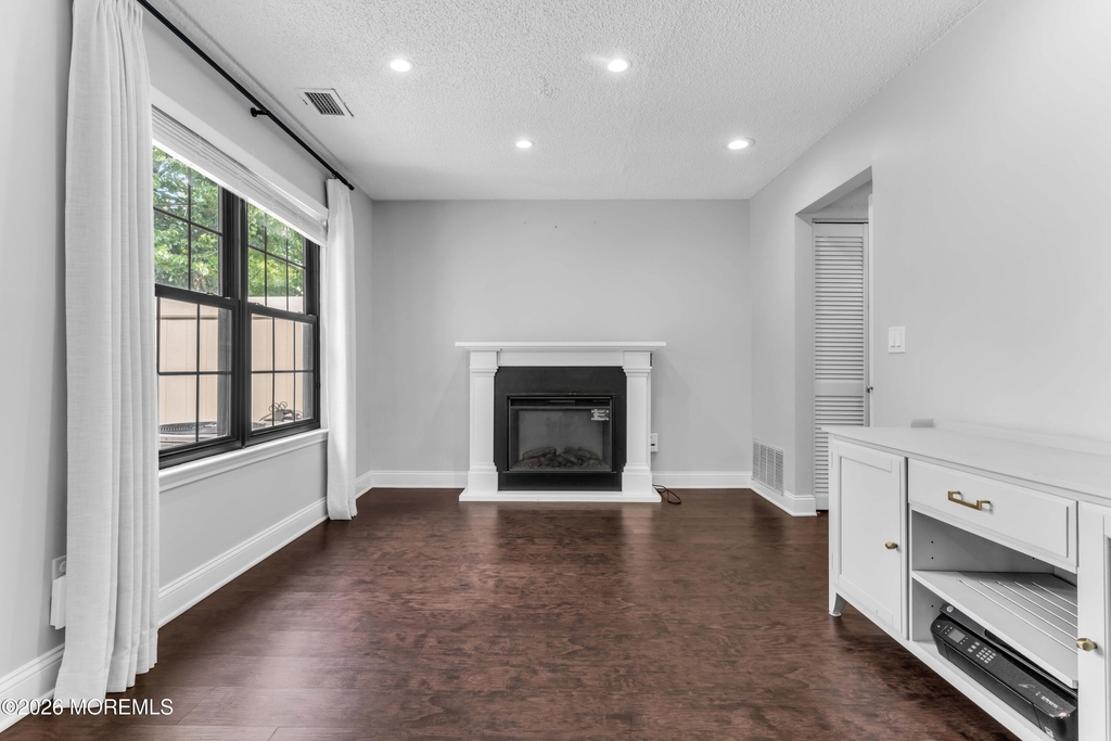 141 Old Orchard Lane - Photo 17