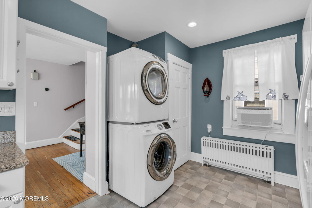 706 E Street - Photo 18