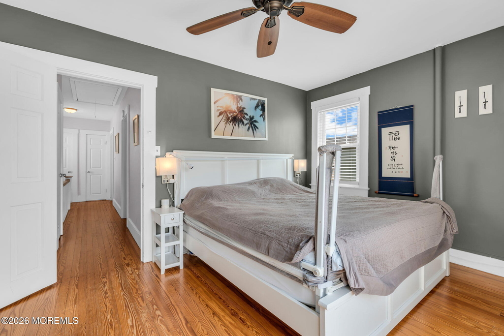 706 E Street - Photo 23