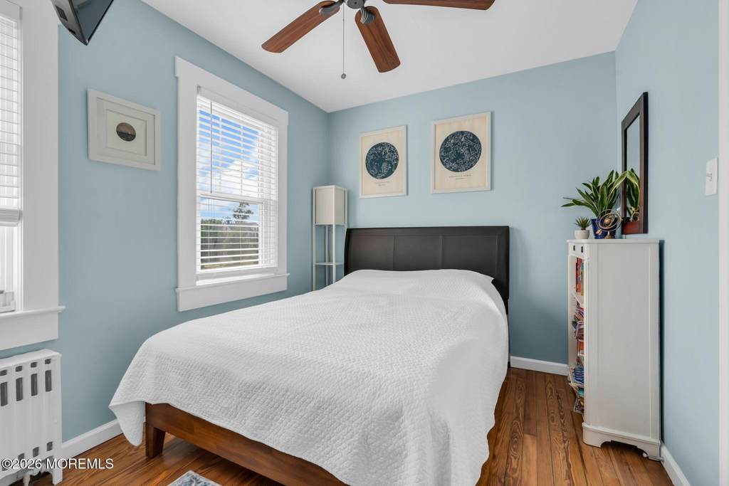 706 E Street - Photo 31