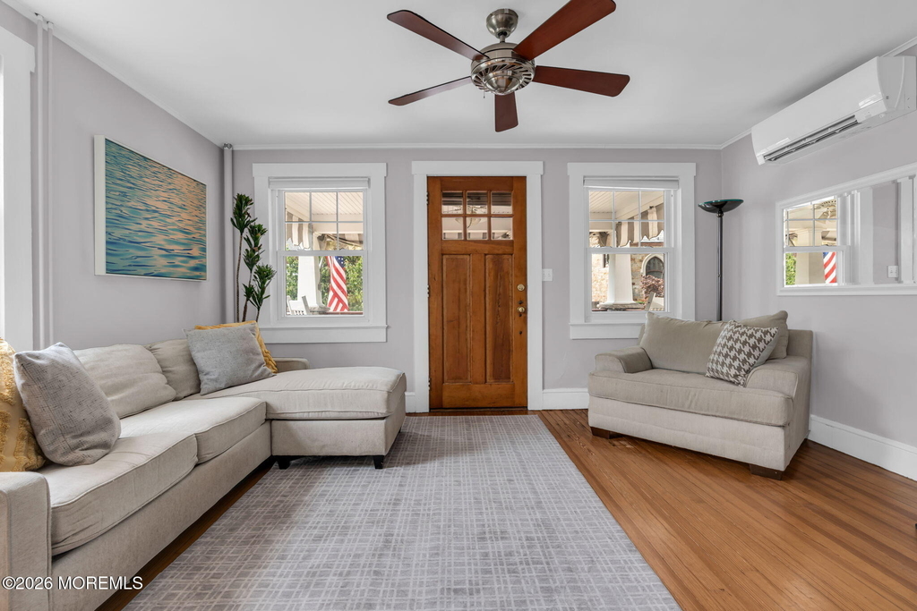 706 E Street - Photo 6