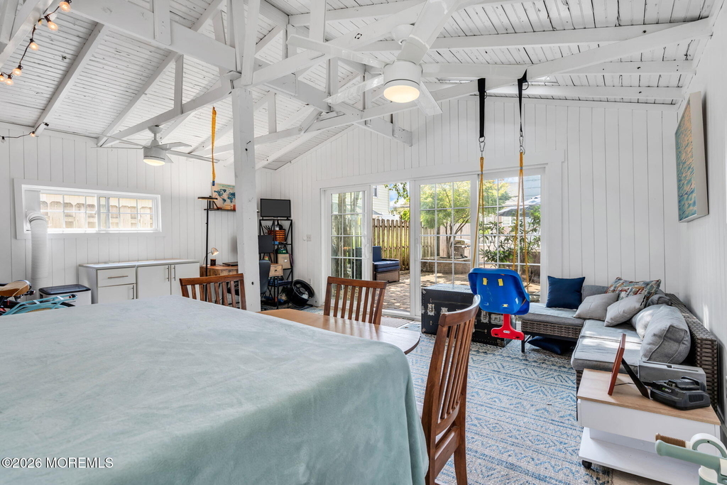 706 E Street - Photo 35
