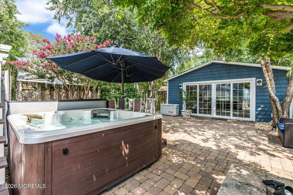 706 E Street - Photo 41