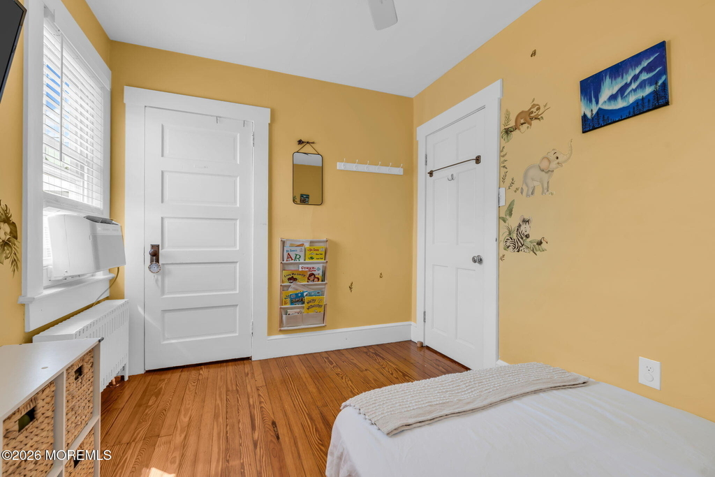 706 E Street - Photo 34