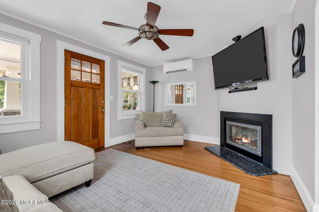 706 E Street - Photo 7