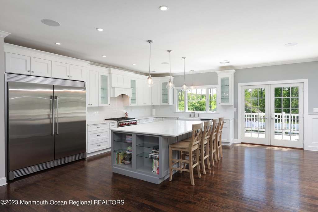 155 Osborne Avenue - Photo 5