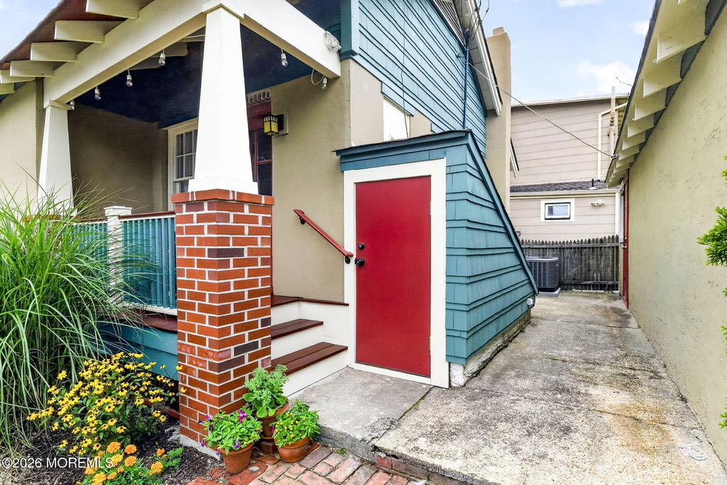 139 Webb Avenue - Photo 27