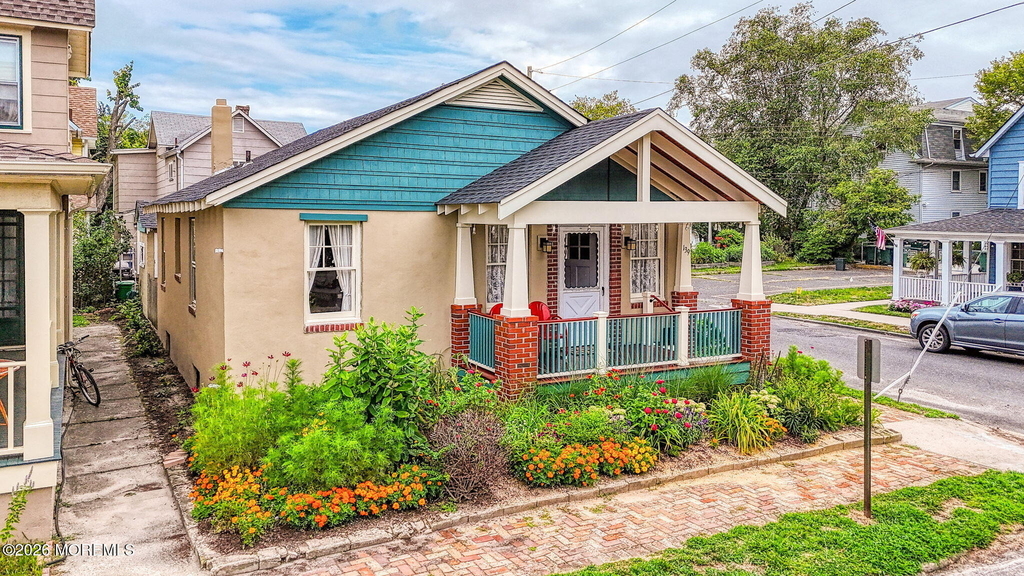 139 Webb Avenue - Photo 0