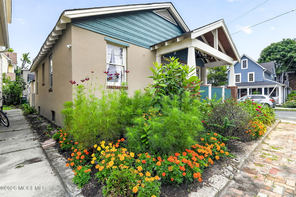139 Webb Avenue - Photo 5