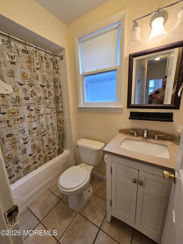 711 Grand Avenue - Photo 14