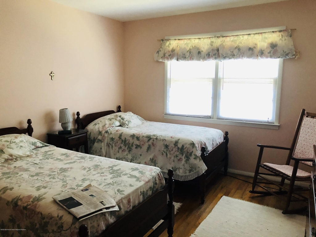 814 Shore Road - Photo 13
