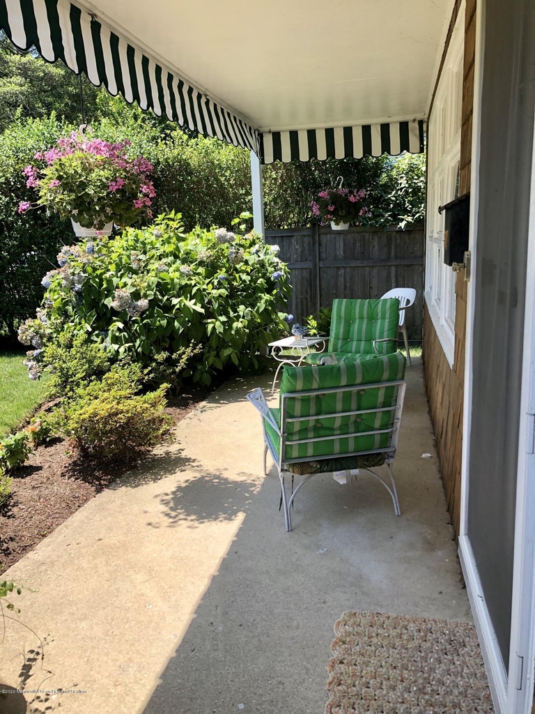 814 Shore Road - Photo 3