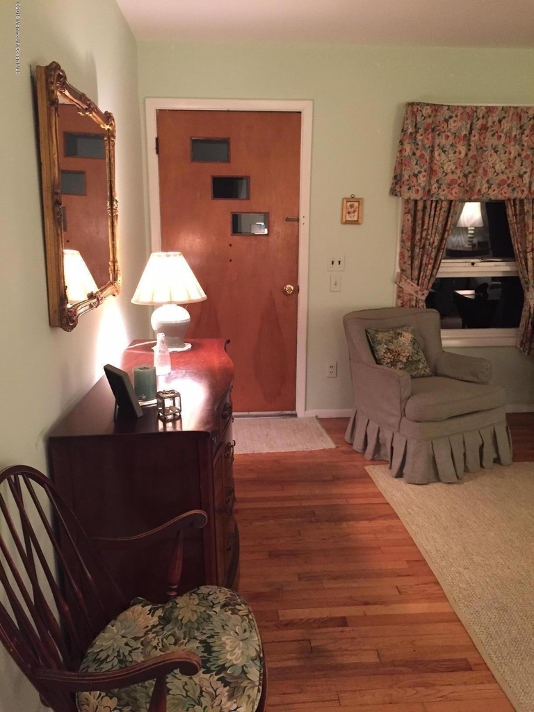 814 Shore Road - Photo 14