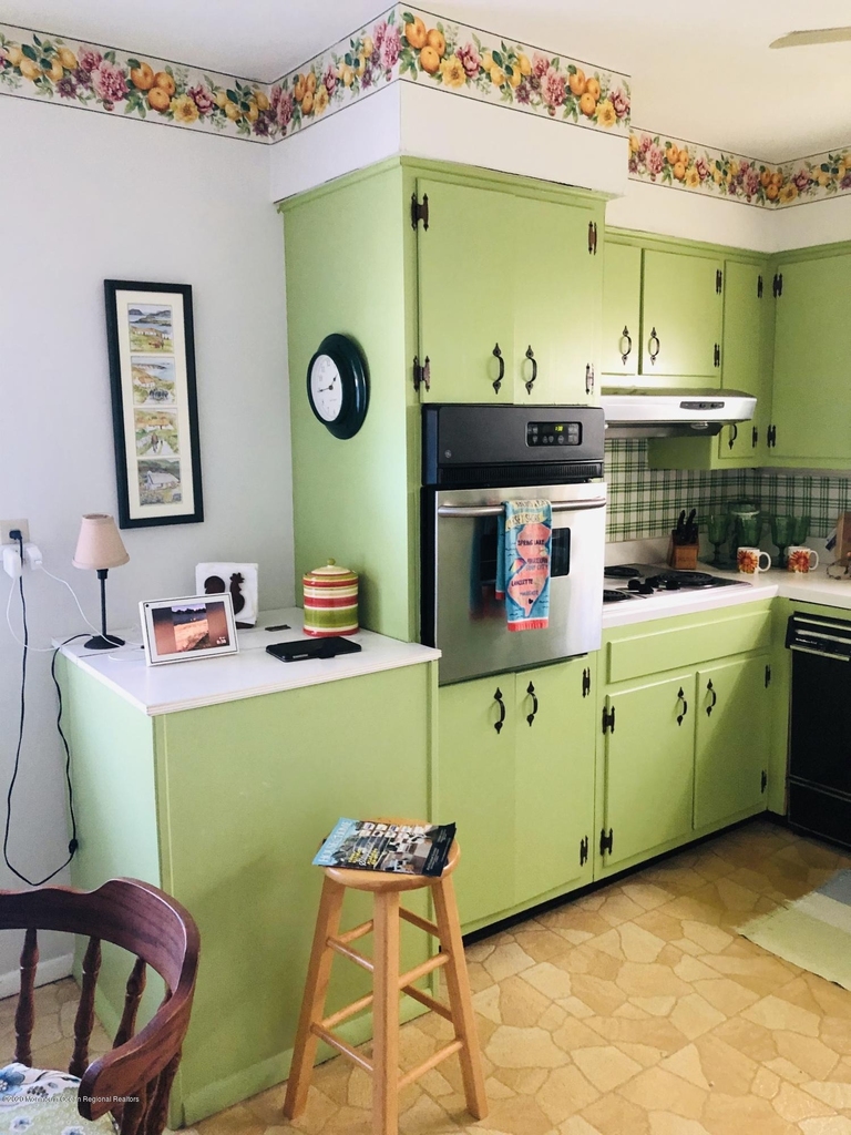 814 Shore Road - Photo 10