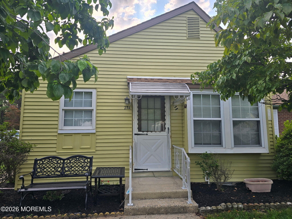 27 Stonybrook Road - Photo 0