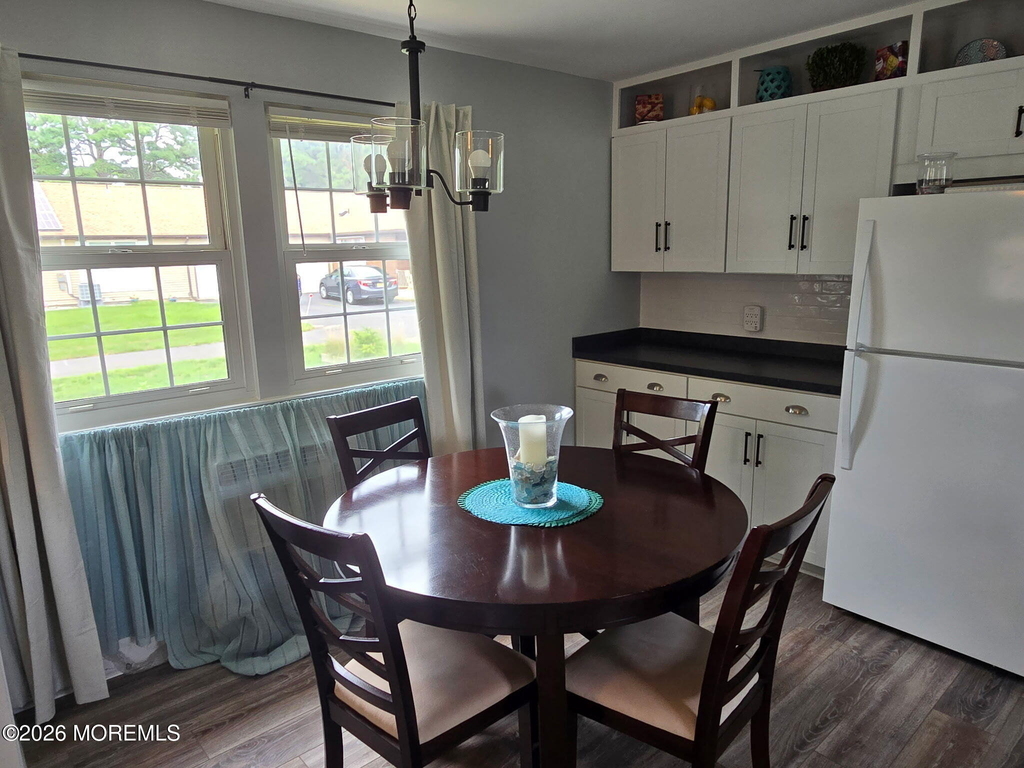 27 Stonybrook Road - Photo 2