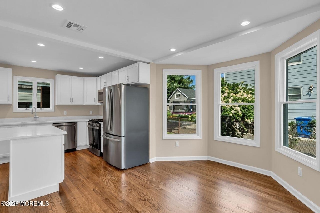 18 Maple Avenue - Photo 8