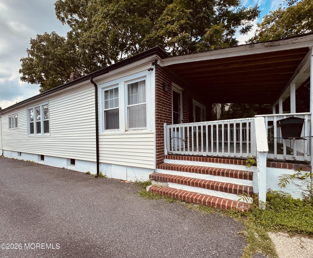 410 2nd Avenue - Photo 1