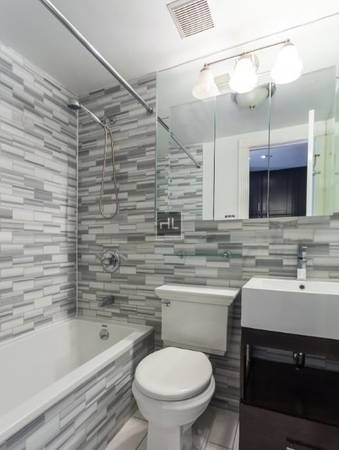 E 13th St. - Photo 4