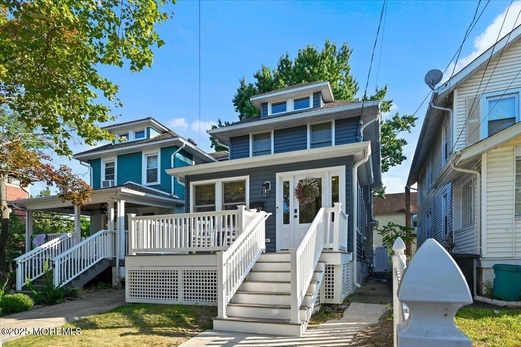 1102 2nd Avenue - Photo 1