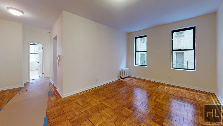West 170th Street - Photo 0