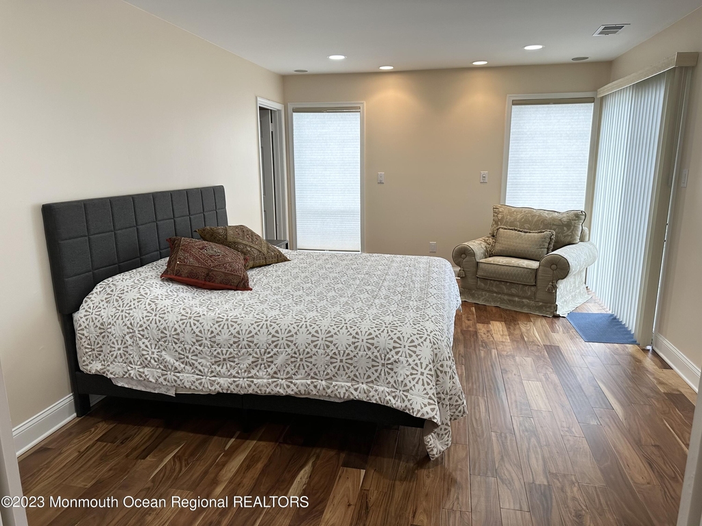 337 Devon Place - Photo 5