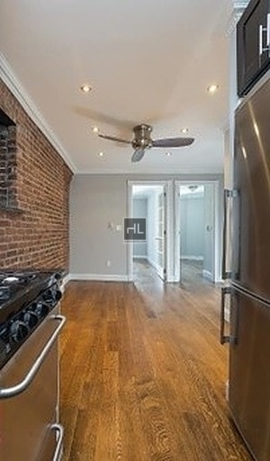 W 53rd St. - Photo 2