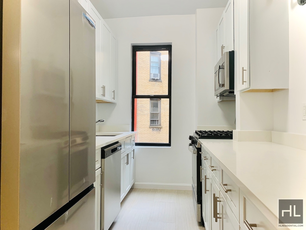 West 170th Street - Photo 2