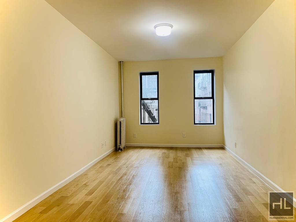 West 170th Street - Photo 1