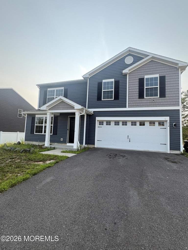 514 Mermaid Drive - Photo 0