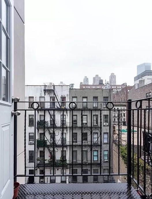 W 53rd St. - Photo 3