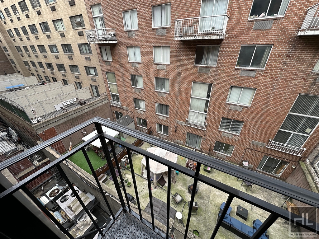 East 23rd Street - Photo 3