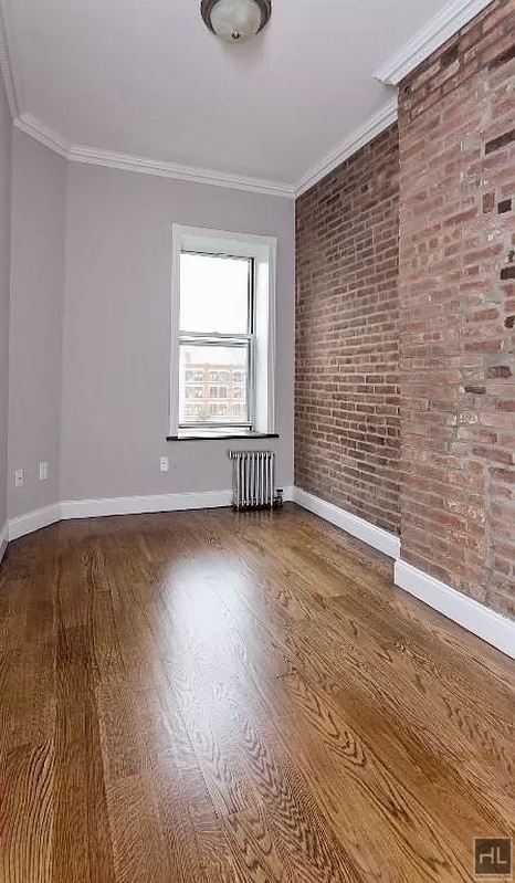 W 53rd St. - Photo 2