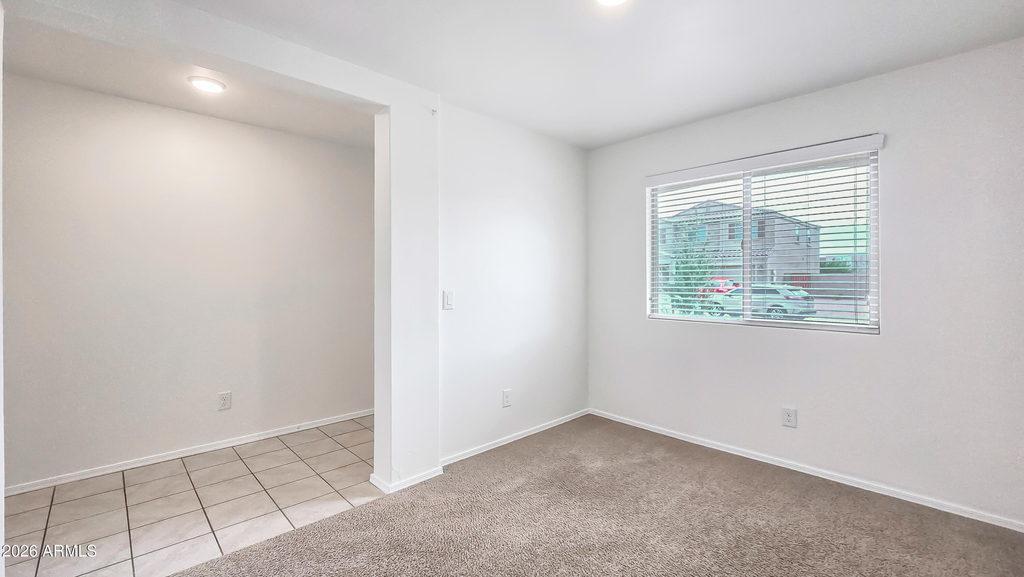 8562 S 253rd Avenue - Photo 9