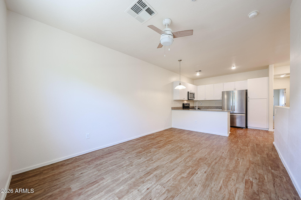 2321 E Hidalgo Avenue - Photo 13