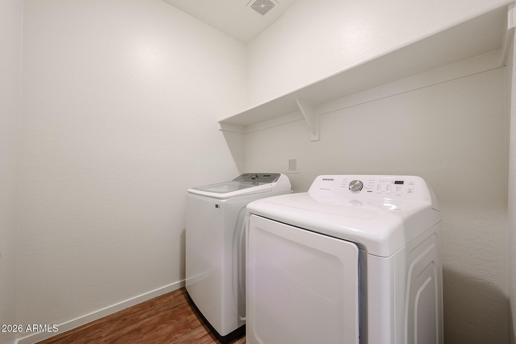 2321 E Hidalgo Avenue - Photo 23
