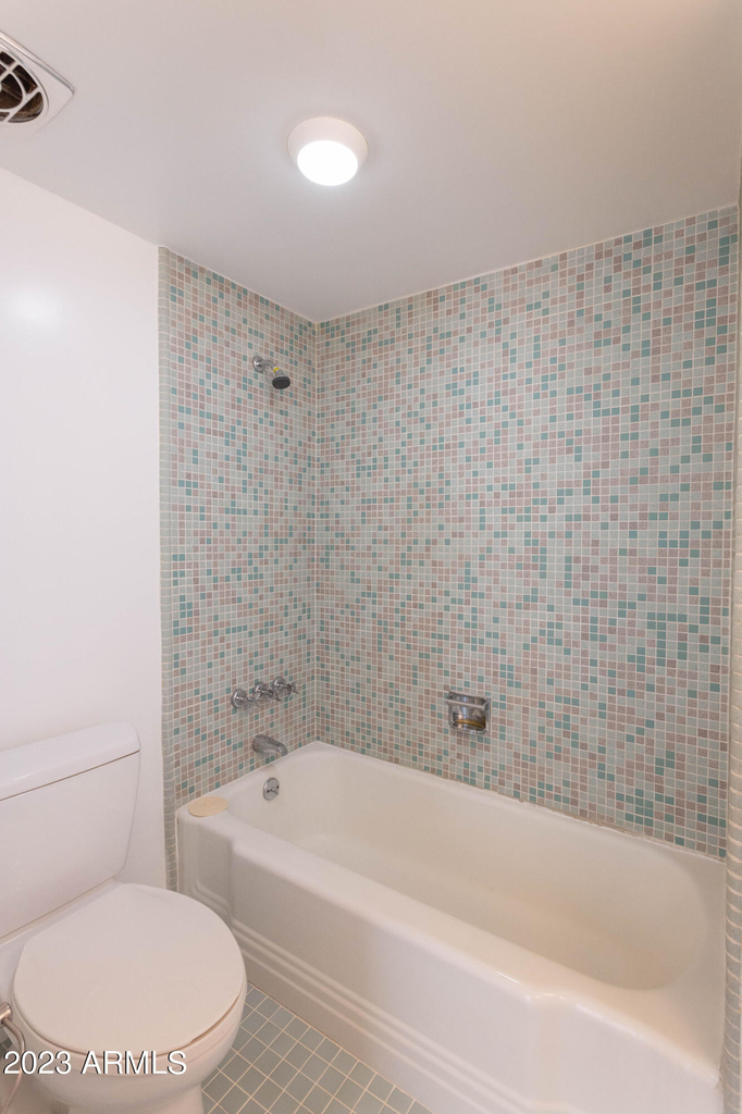 1043 E Maryland Avenue - Photo 9