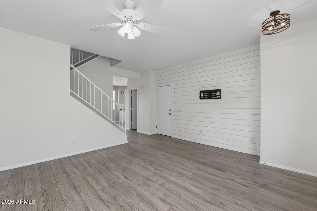1886 E Don Carlos Avenue - Photo 6