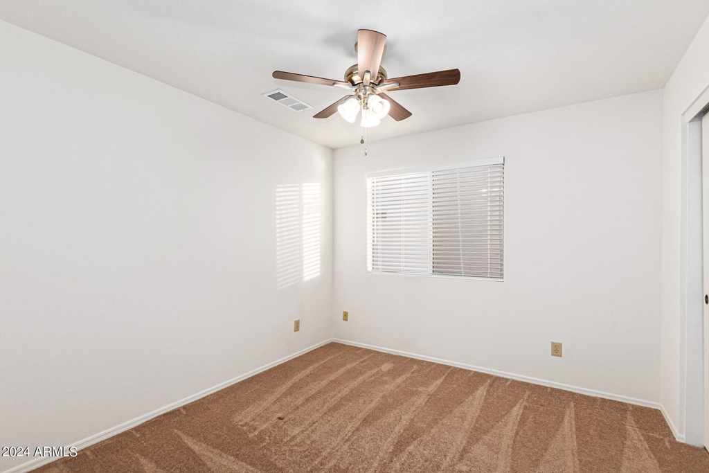 16407 S 44th Street - Photo 9
