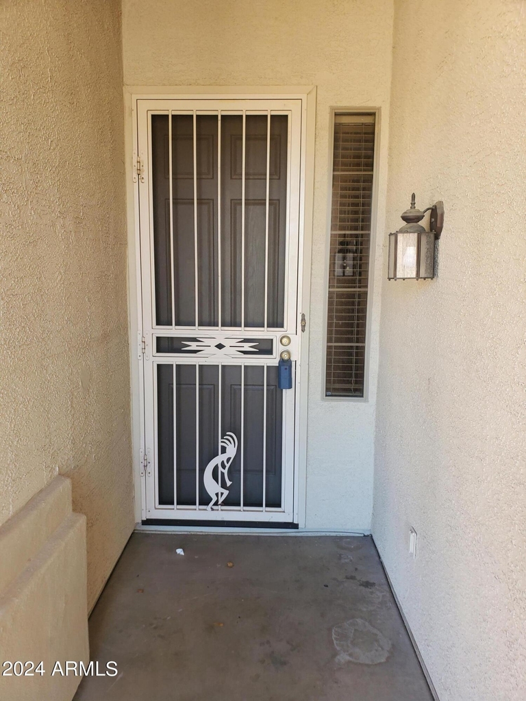 1507 S 171st Lane - Photo 2