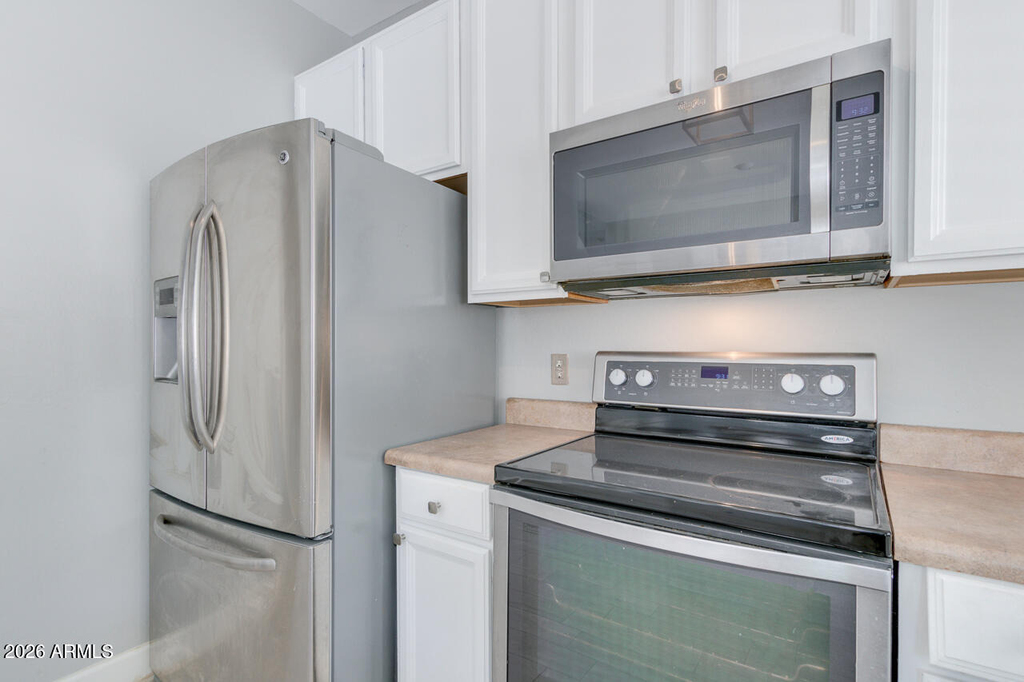 4230 E Windsor Drive - Photo 3